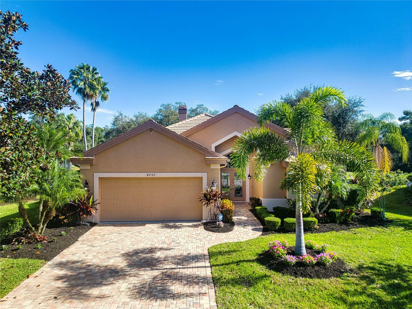 Property Photo:  8737 54th Avenue E  FL 34211 