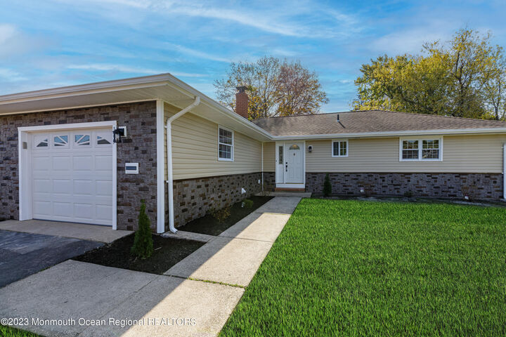 169 Fort De France Avenue  Toms River NJ 08757 photo