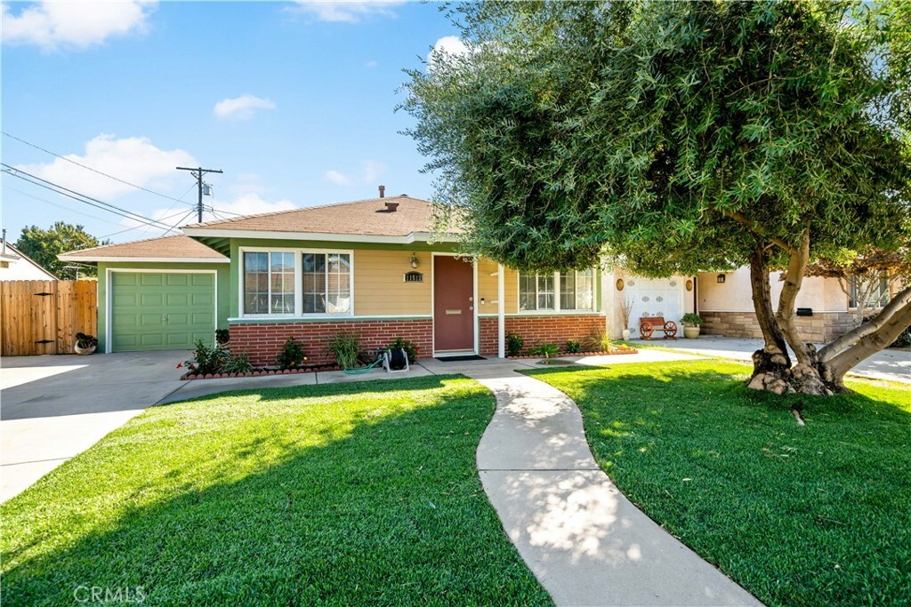 Property Photo:  11512 Richeon Avenue  CA 90241 