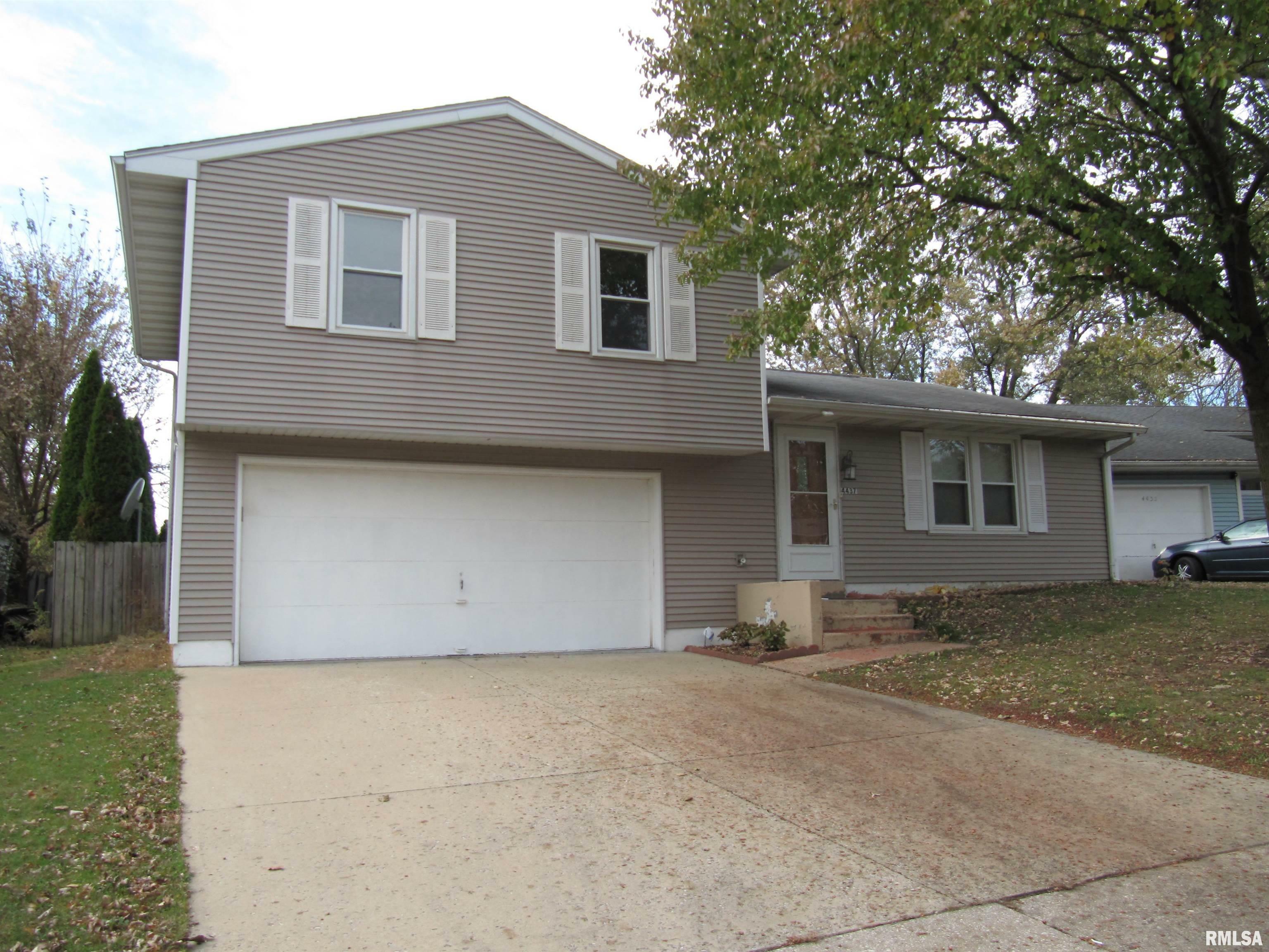 Property Photo: 4437 W Castleton Road IL 61615