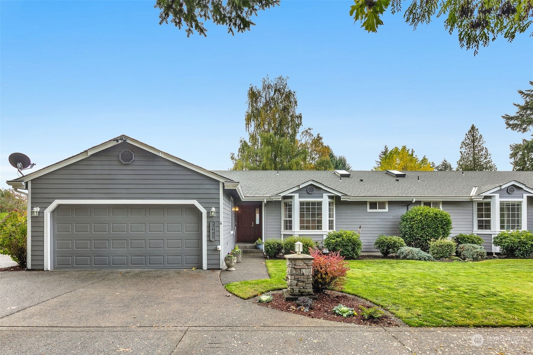 Property Photo:  3409 Tahoma Place W  WA 98466 