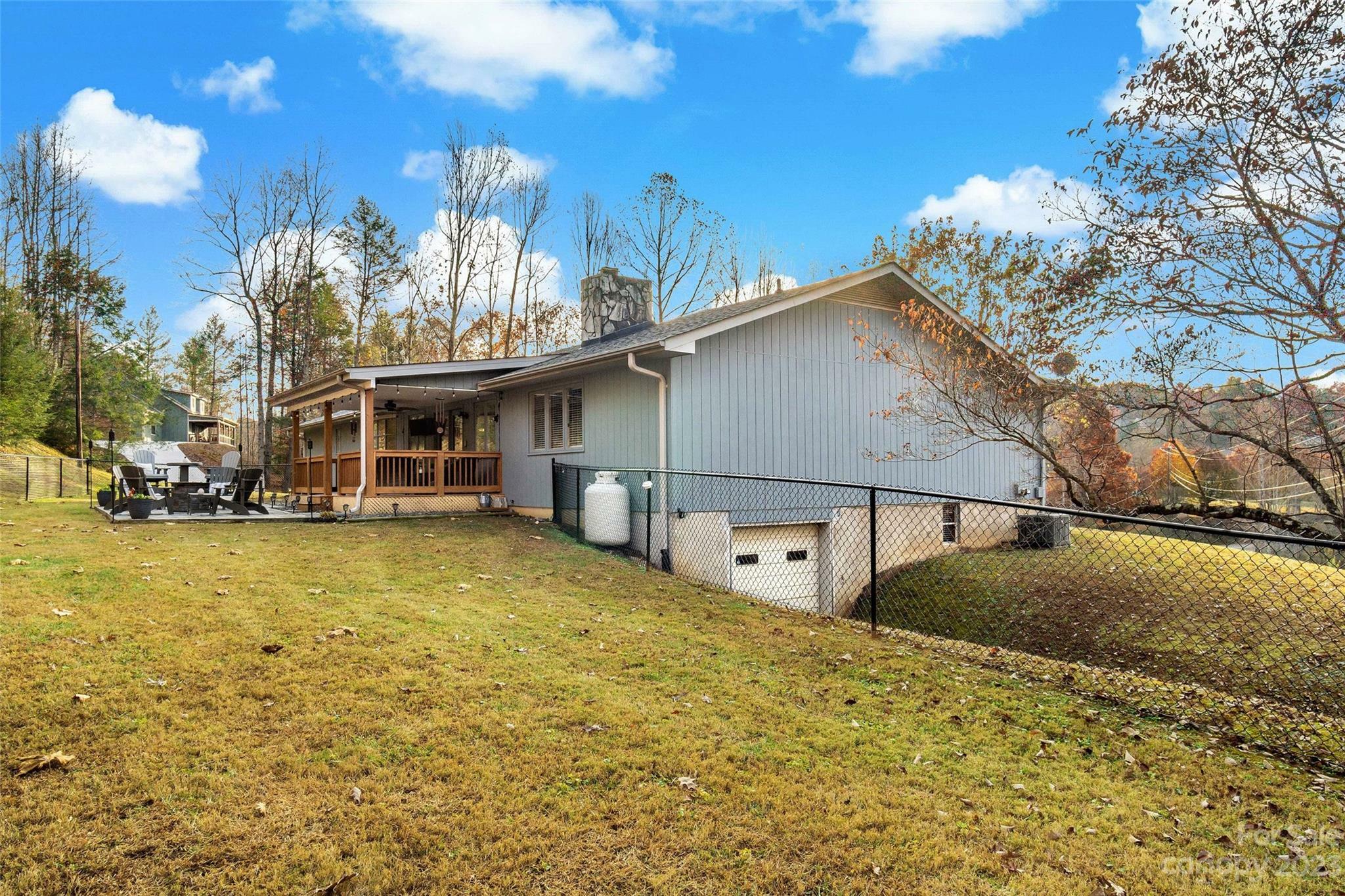 Property Photo:  1755 Old Greenlee Road  NC 28752 