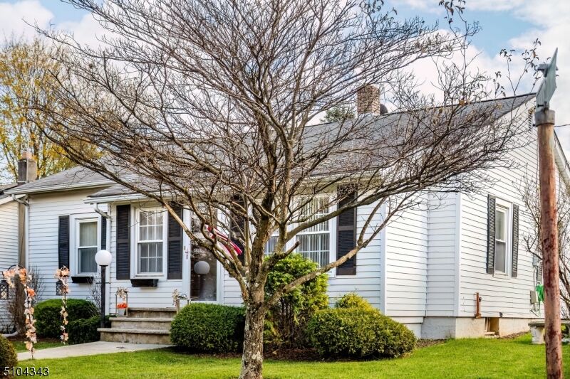 Property Photo: 40 Sterling St NJ 07416
