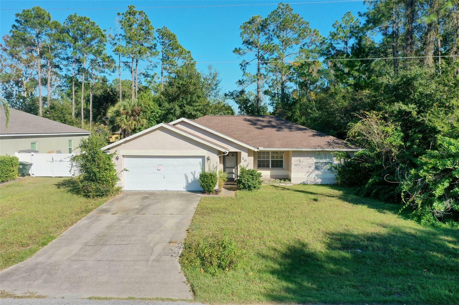 Property Photo:  20 Brushwood Lane  FL 32137 