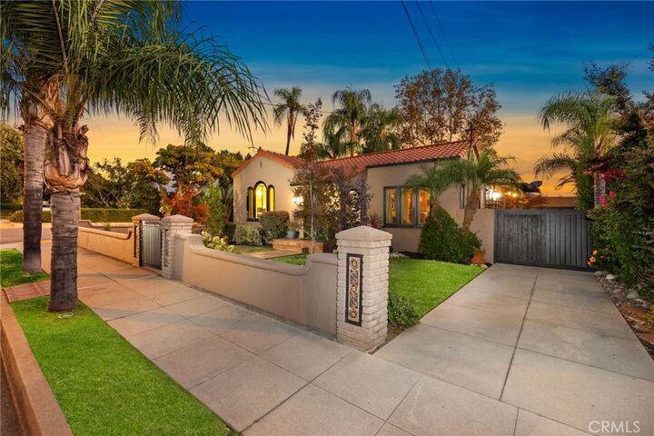 Property Photo:  228 Oaks Avenue  CA 91016 