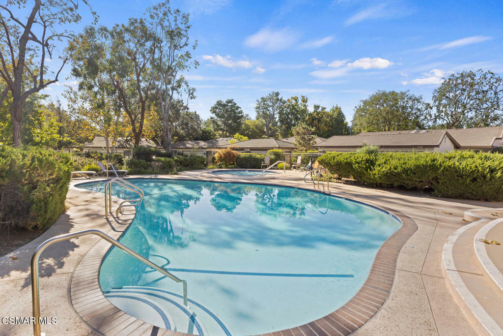 Property Photo: 1136 Canterford Circle CA 91361