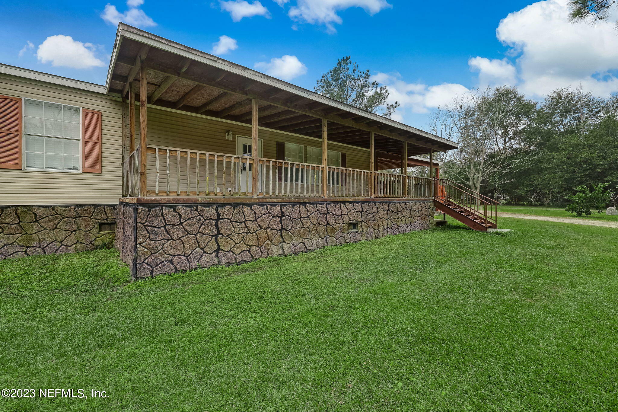 Property Photo: 3193 NW 233rd St FL 32058