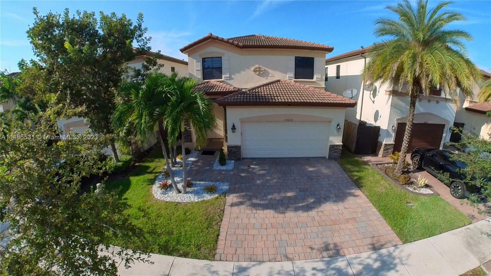 Property Photo:  10035 NW 86th Ter  FL 33178 