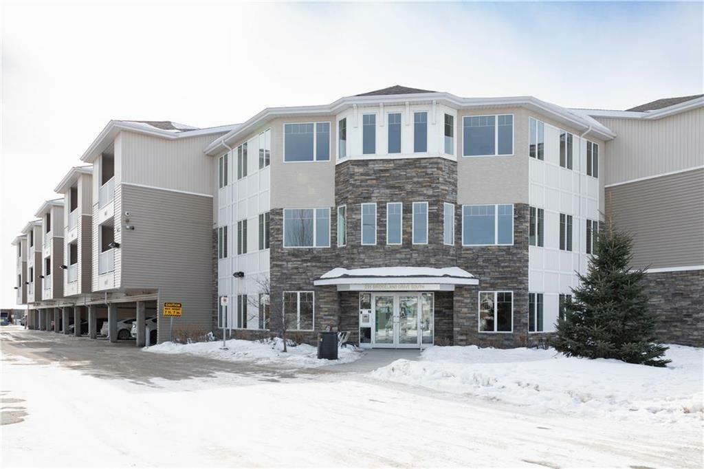 235 Bridgeland Drive  Winnipeg MB R3Y1R7 photo