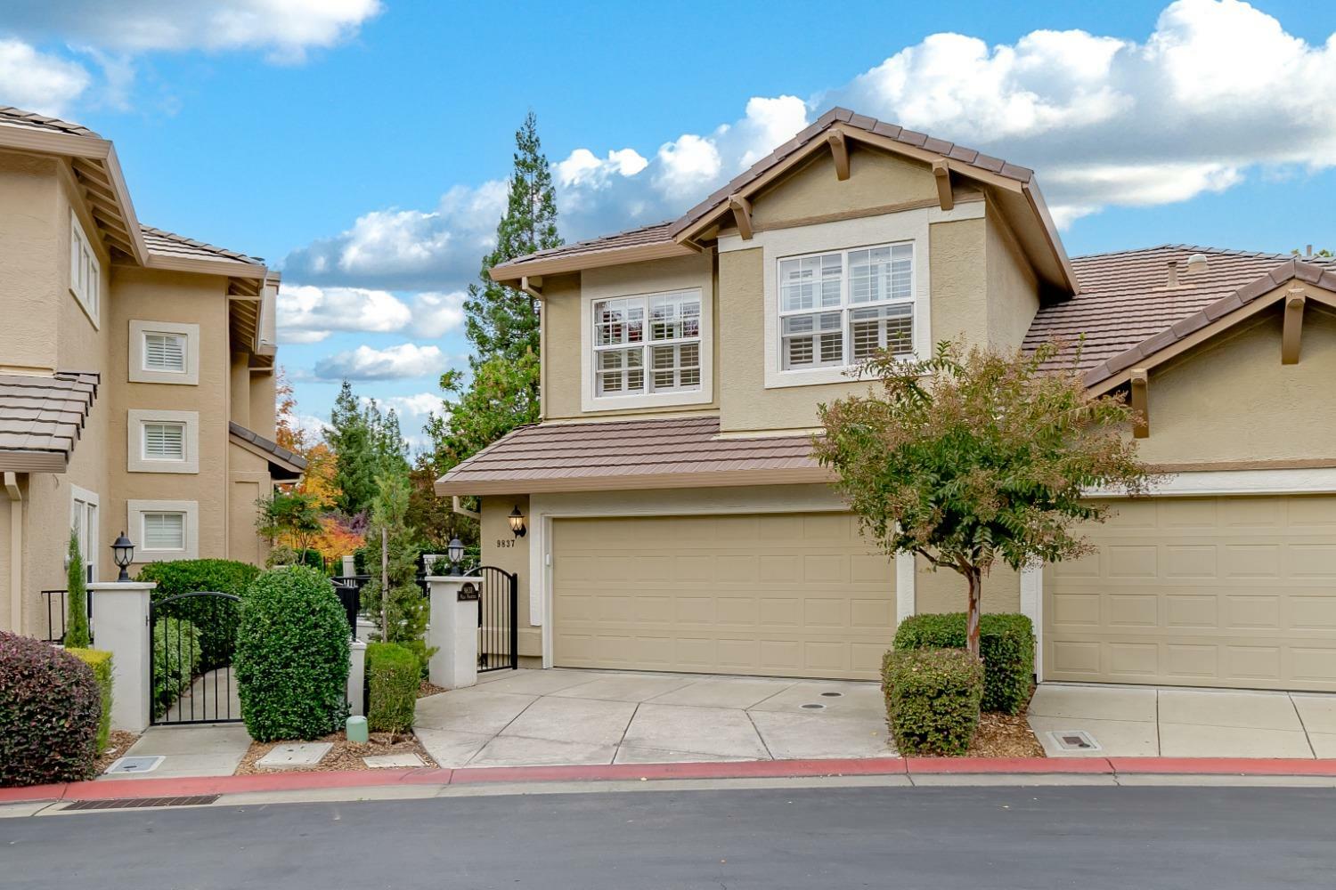 Property Photo:  9837 Villa Francisco Lane  CA 95746 