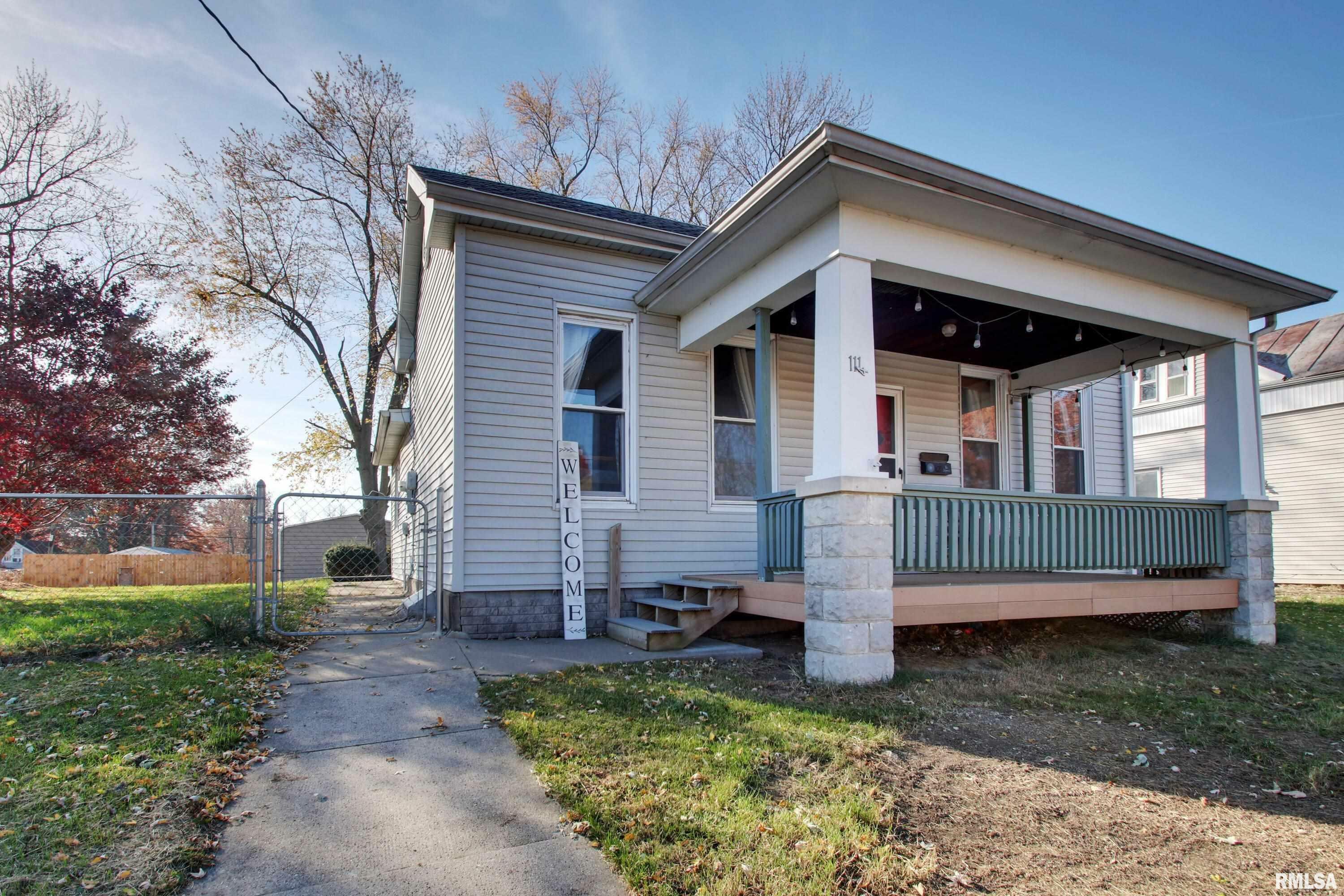 Property Photo:  1114 Adams Street  IL 62301 