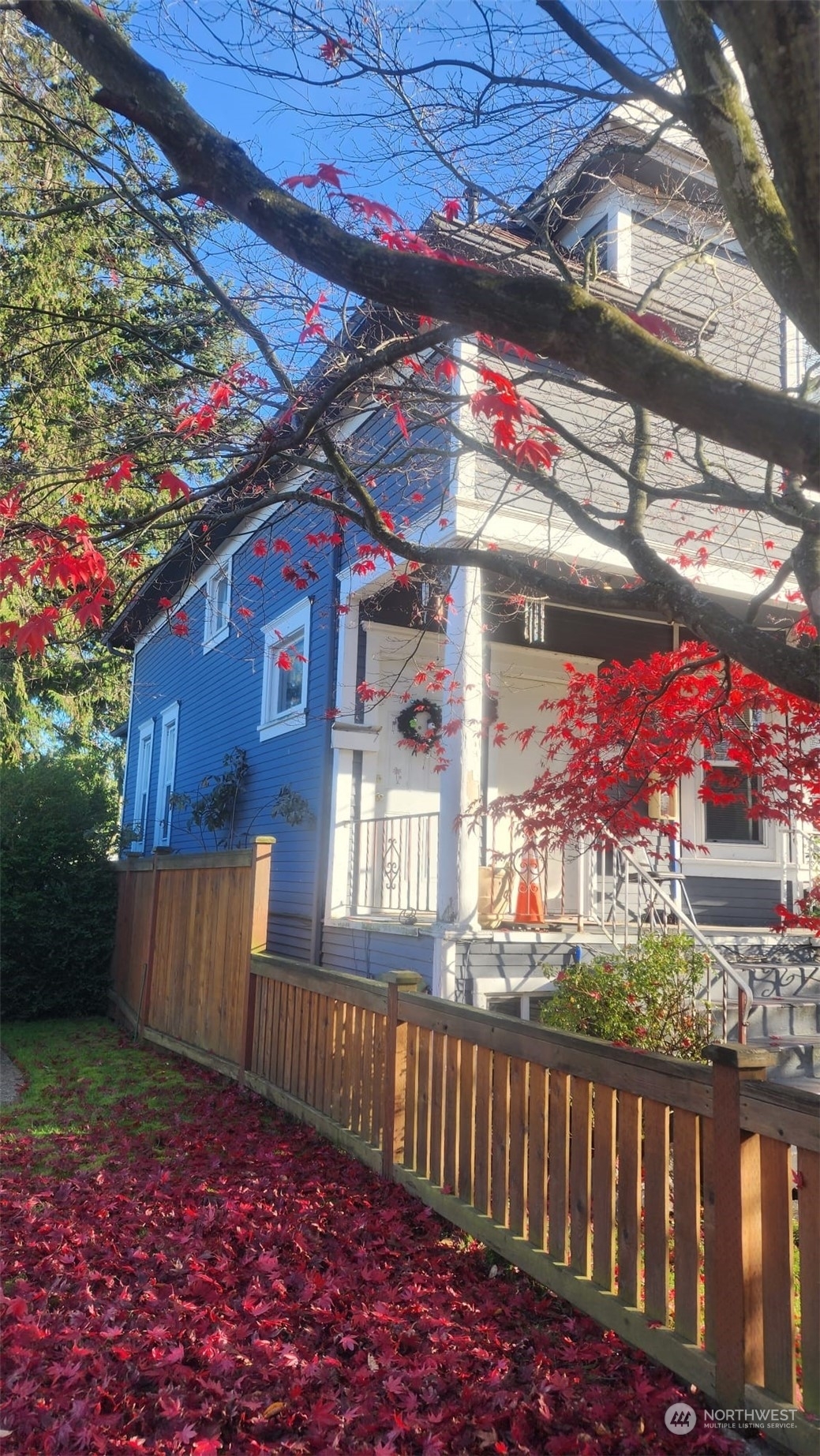Property Photo: 2223 Wetmore Avenue WA 98201