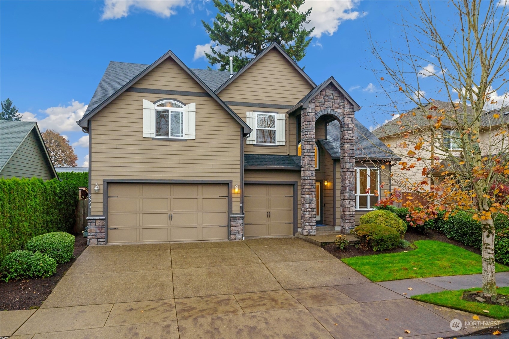 Property Photo:  8620 NE 31st Circle  WA 98662 