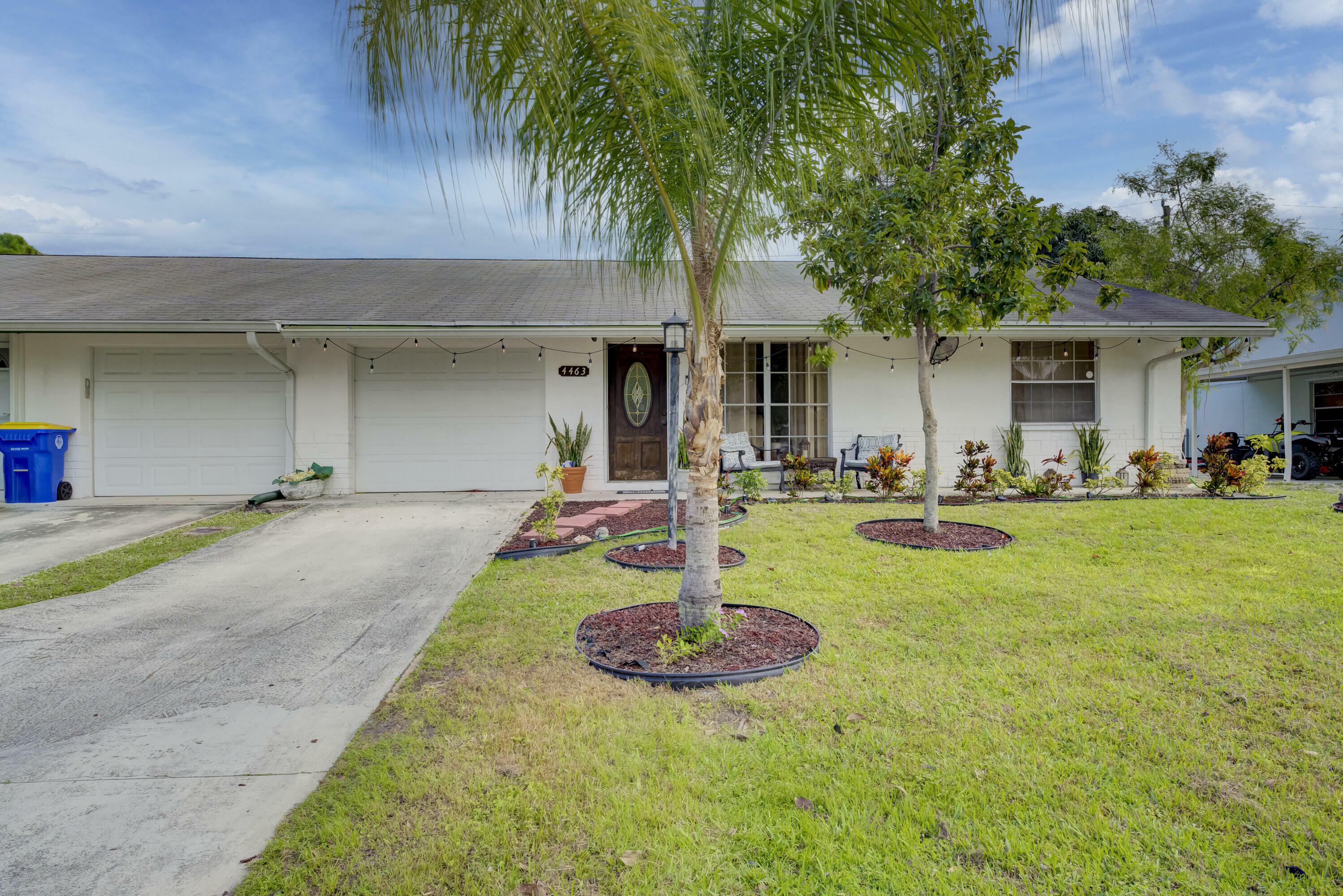 Property Photo:  4463 SE Chesapeake Bay Drive  FL 34997 