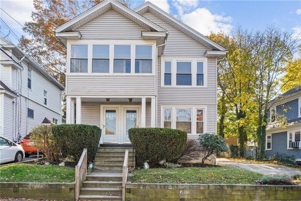 Property Photo:  126 Colonial Road  RI 02906 