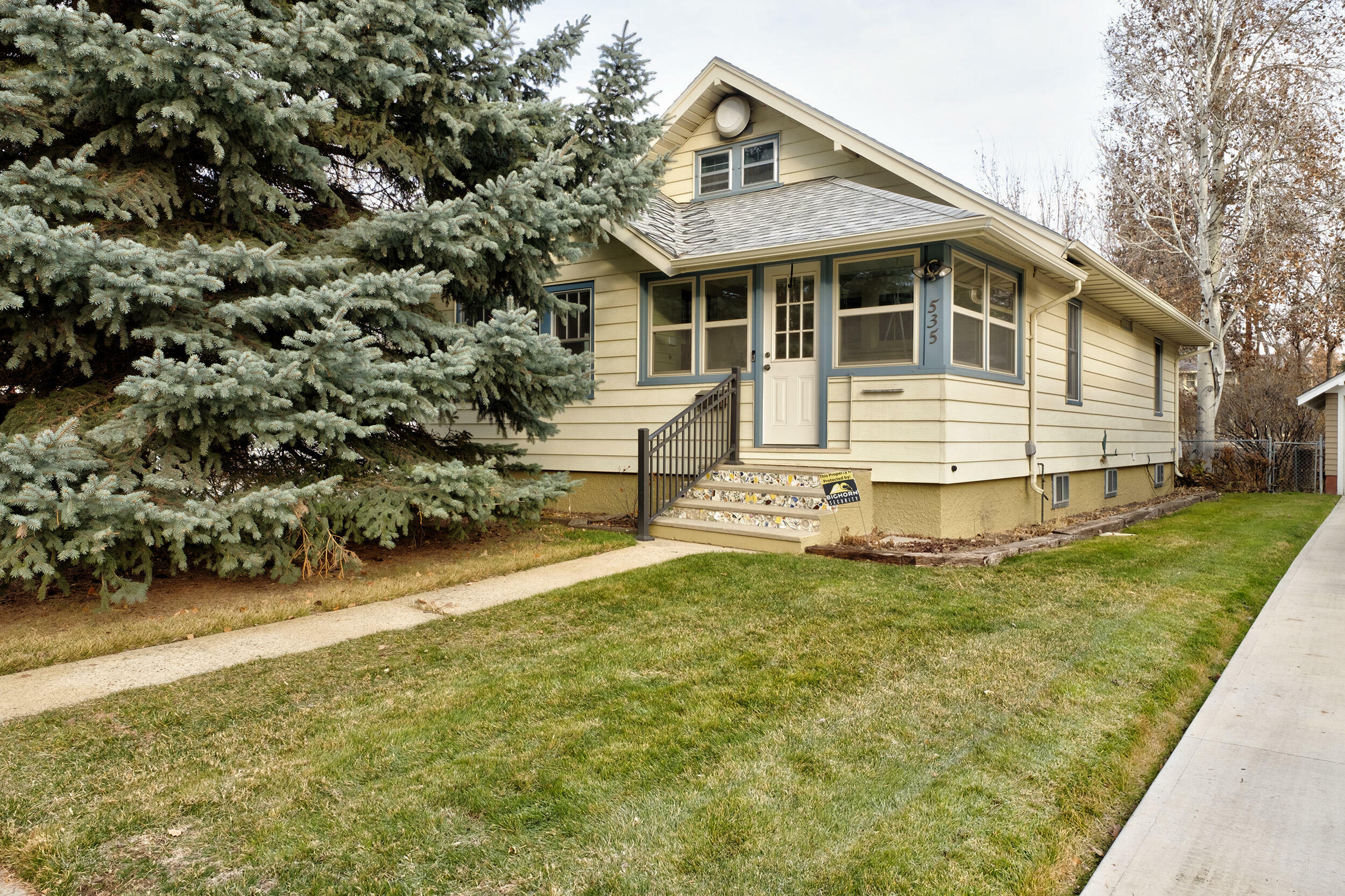 Property Photo:  535 W Burkitt Street  WY 82801 