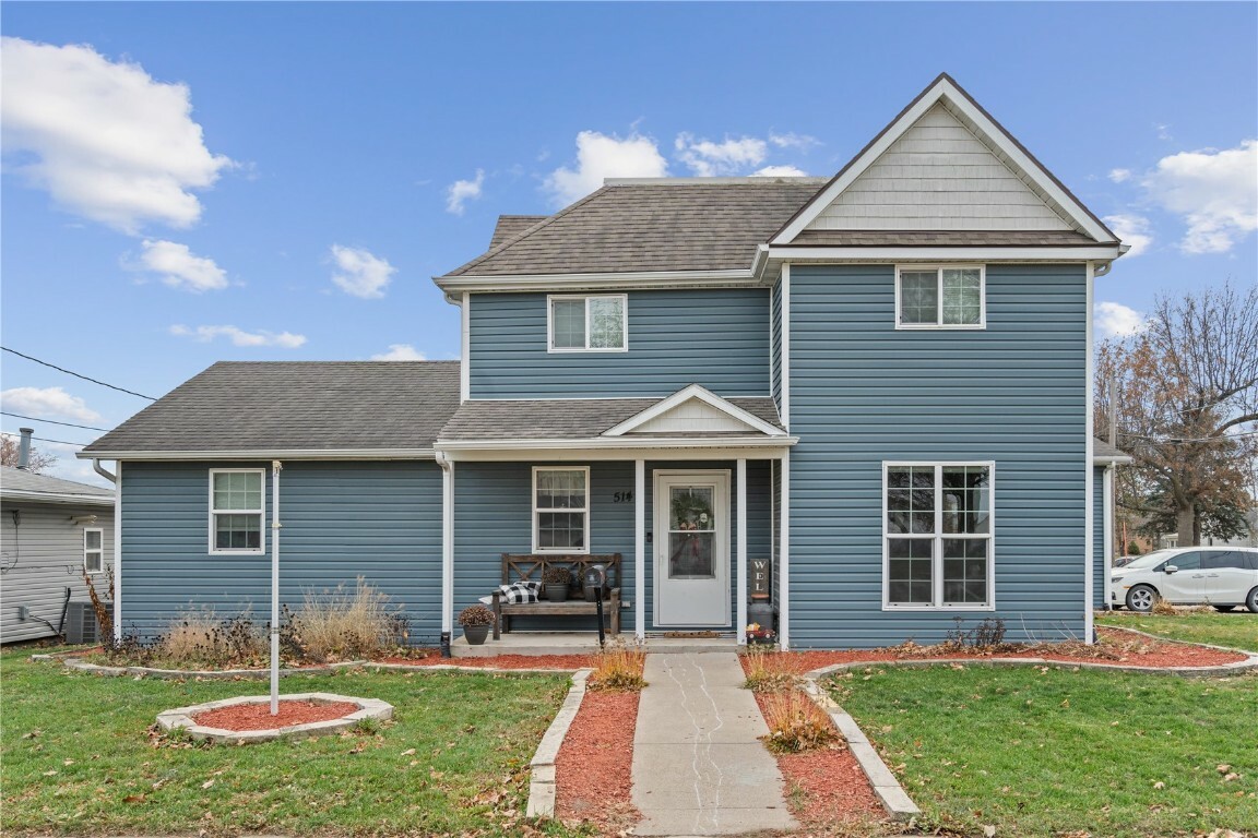 Property Photo:  514 W 14th Street  IA 52349 