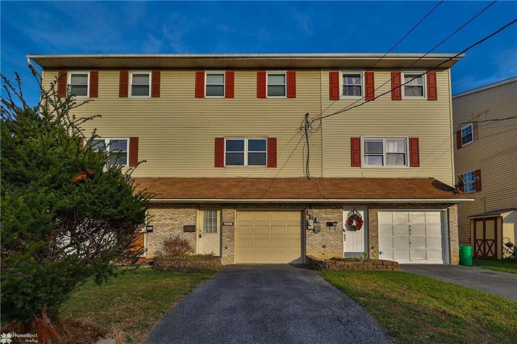 Property Photo:  909 North Van Buren Street  PA 18109 