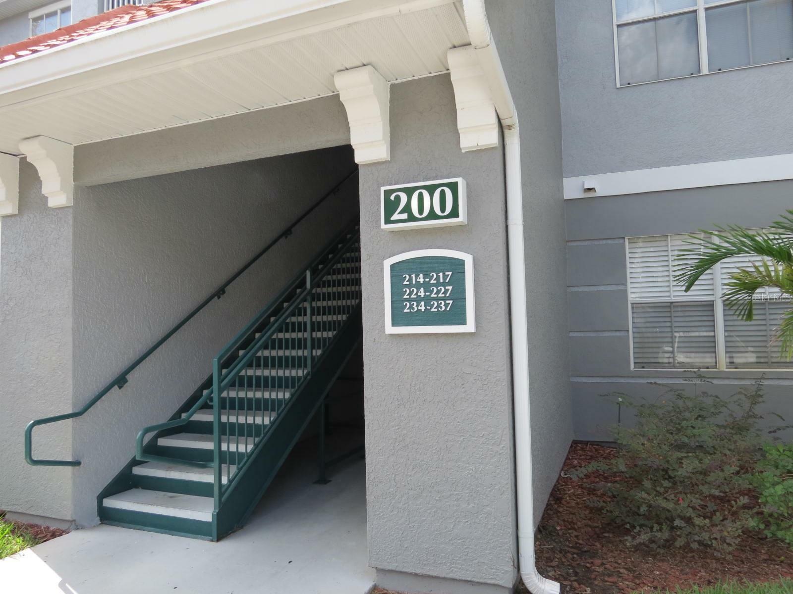 Property Photo:  18001 Richmond Place Drive 225  FL 33647 