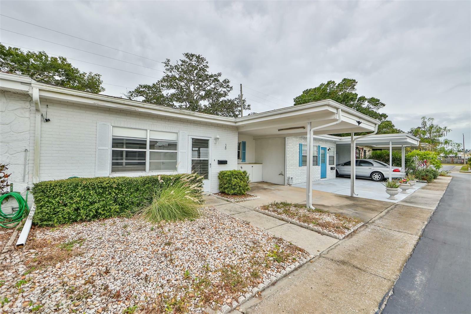 Property Photo:  13940 Anona Heights Drive 38  FL 33774 