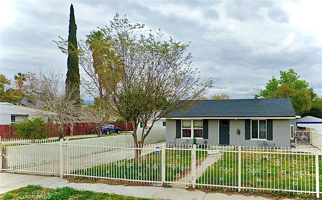 Property Photo: 1737 N Lugo Avenue CA 92404