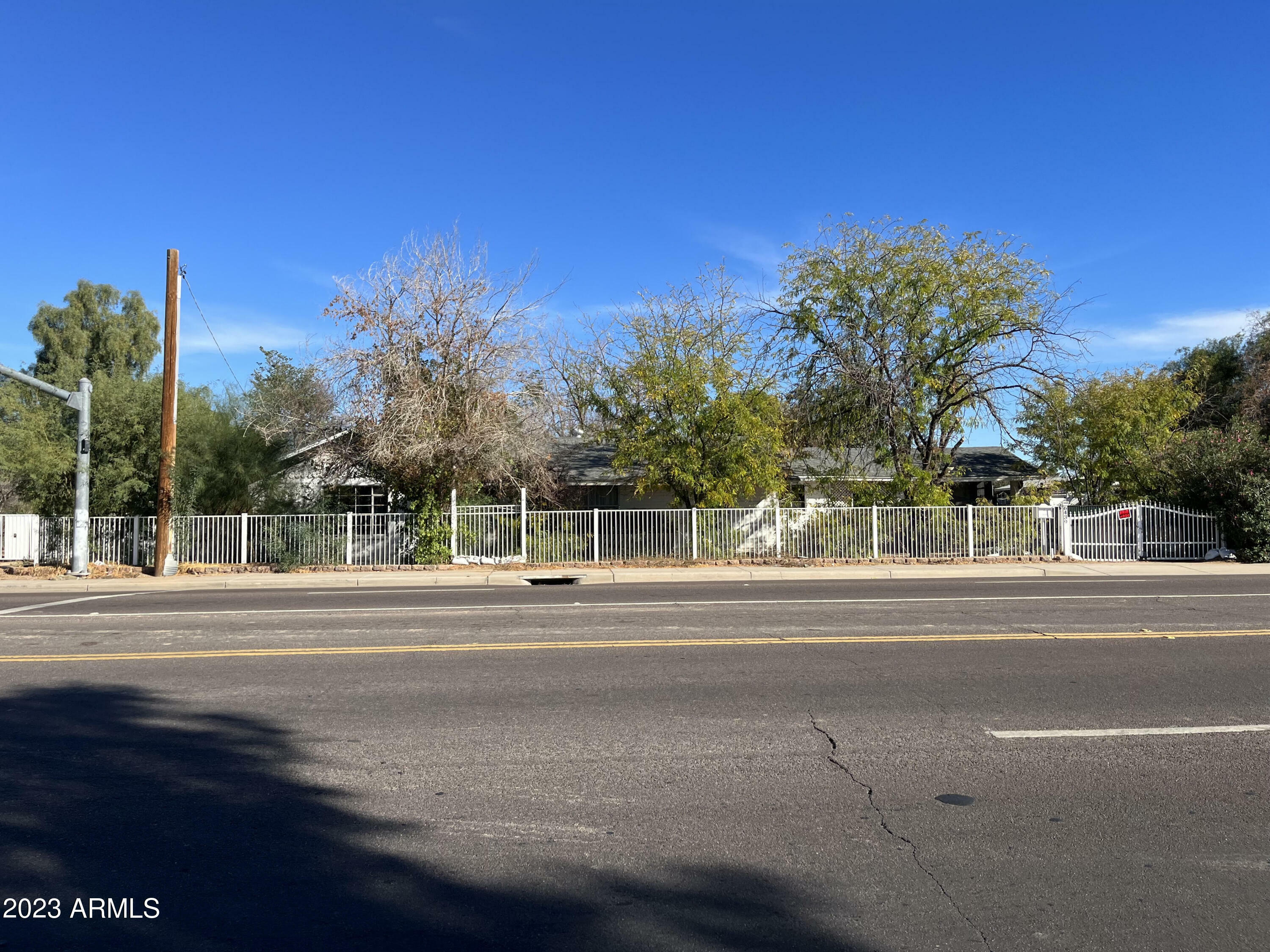 Property Photo:  6439 N 75th Avenue  AZ 85303 