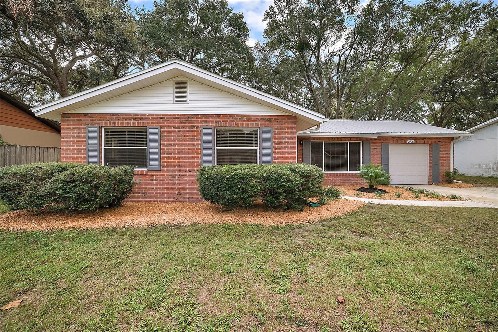 Property Photo:  2708 S Dellwood Drive  FL 32726 