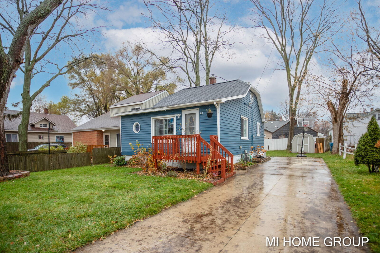 Property Photo: 41 Exchange Street SE MI 49548