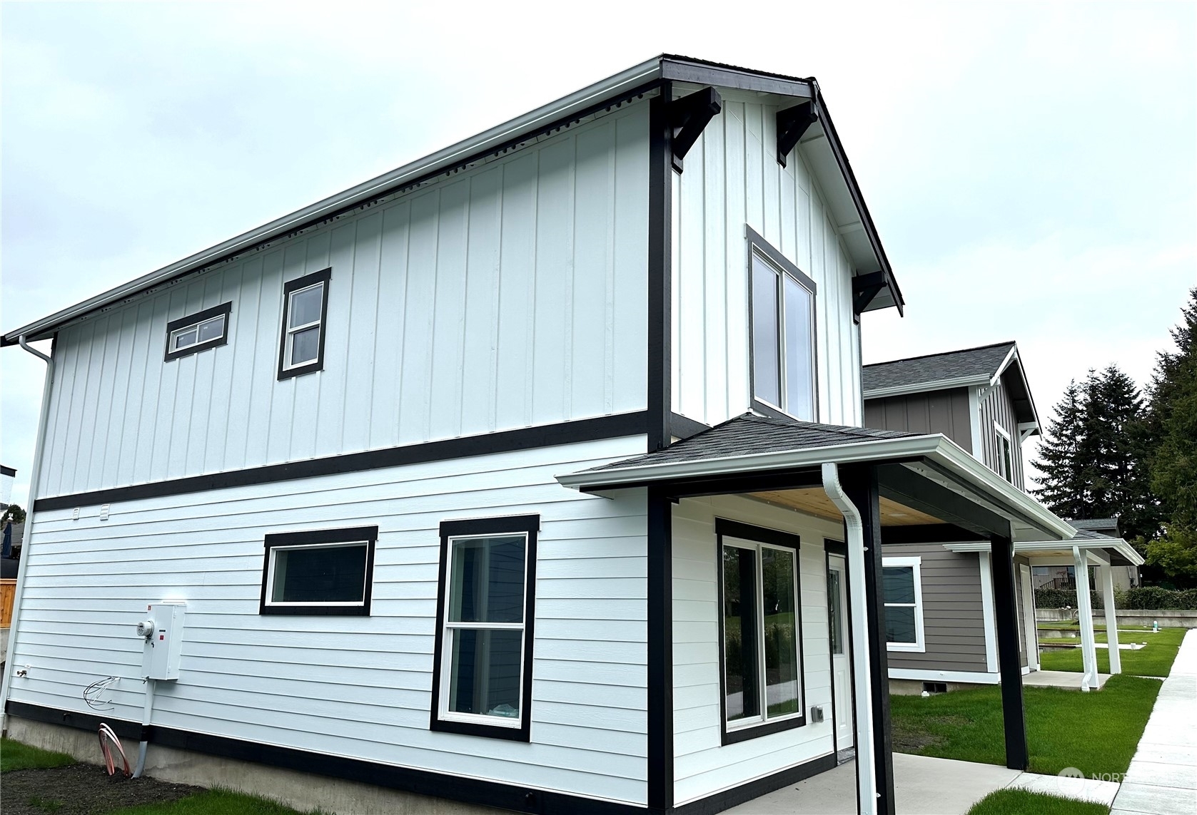 3620 Commercial Avenue B  Anacortes WA 98221 photo