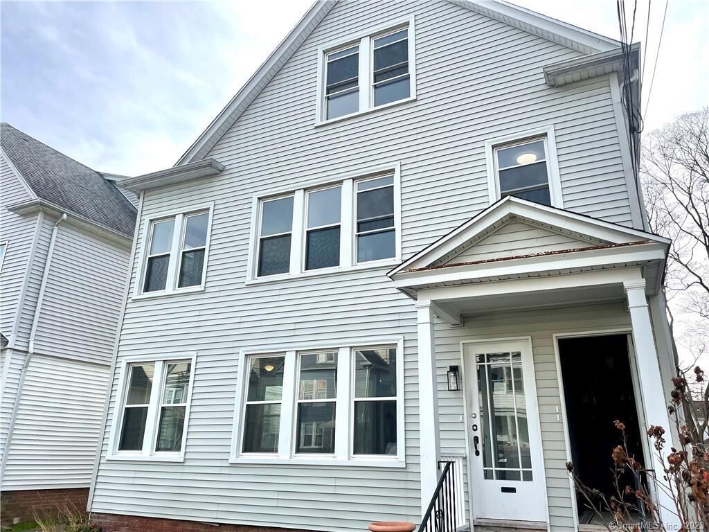 Property Photo: 88 Beacon Street 3 CT 06514