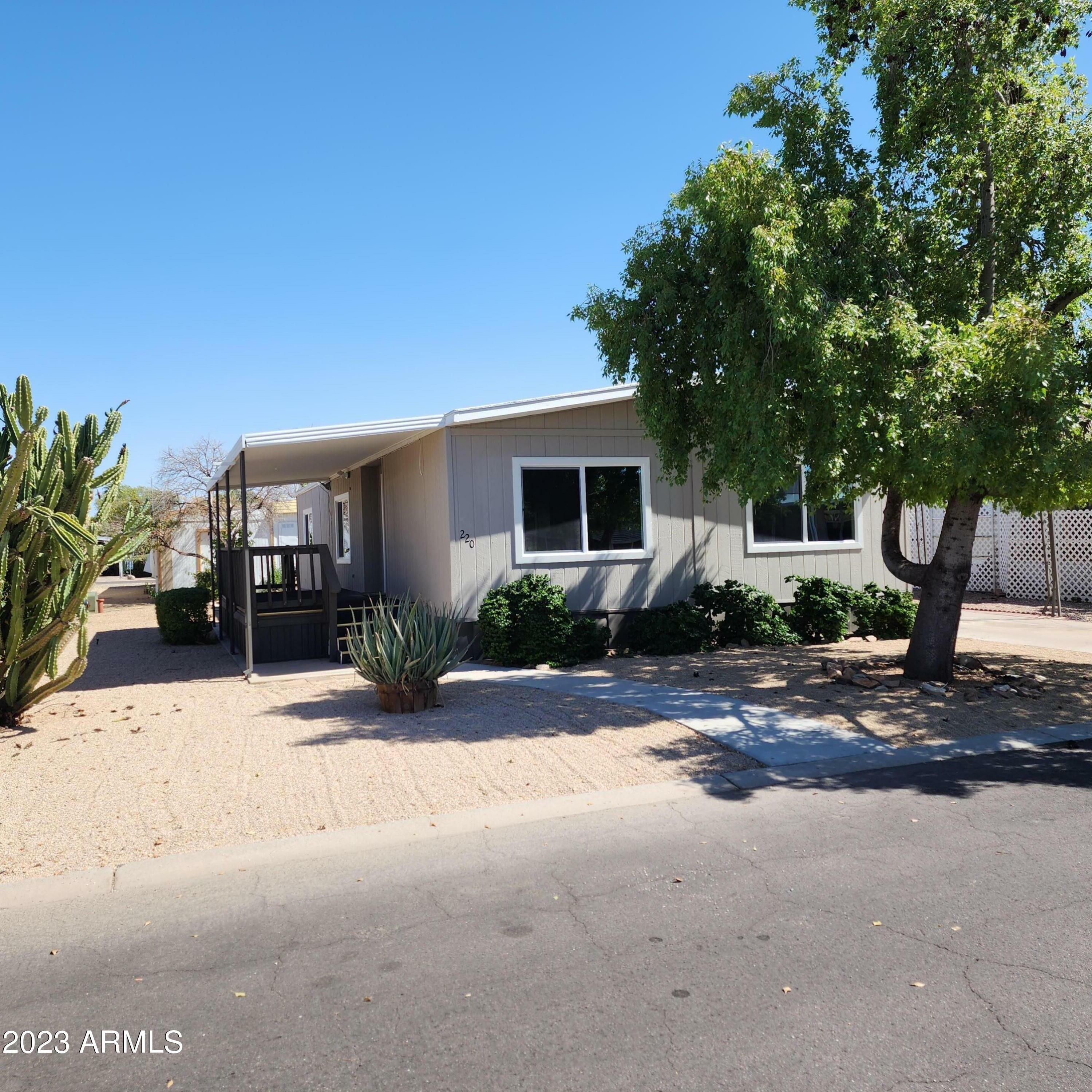 Property Photo:  2650 W Union Hills Drive 220  AZ 85027 