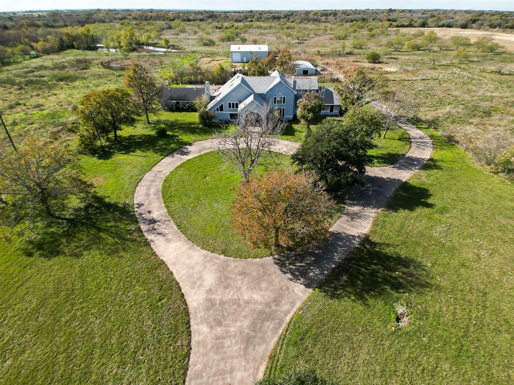 Property Photo:  702 Toth Road  TX 75119 