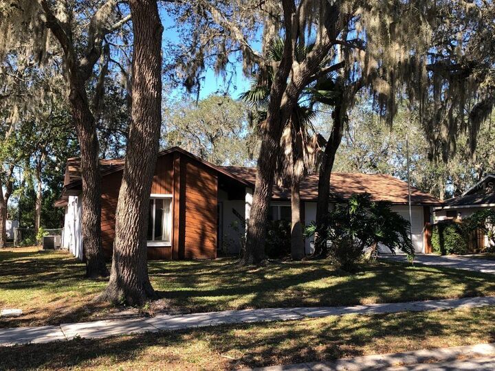 Property Photo:  2434 Justy Way  FL 32817 