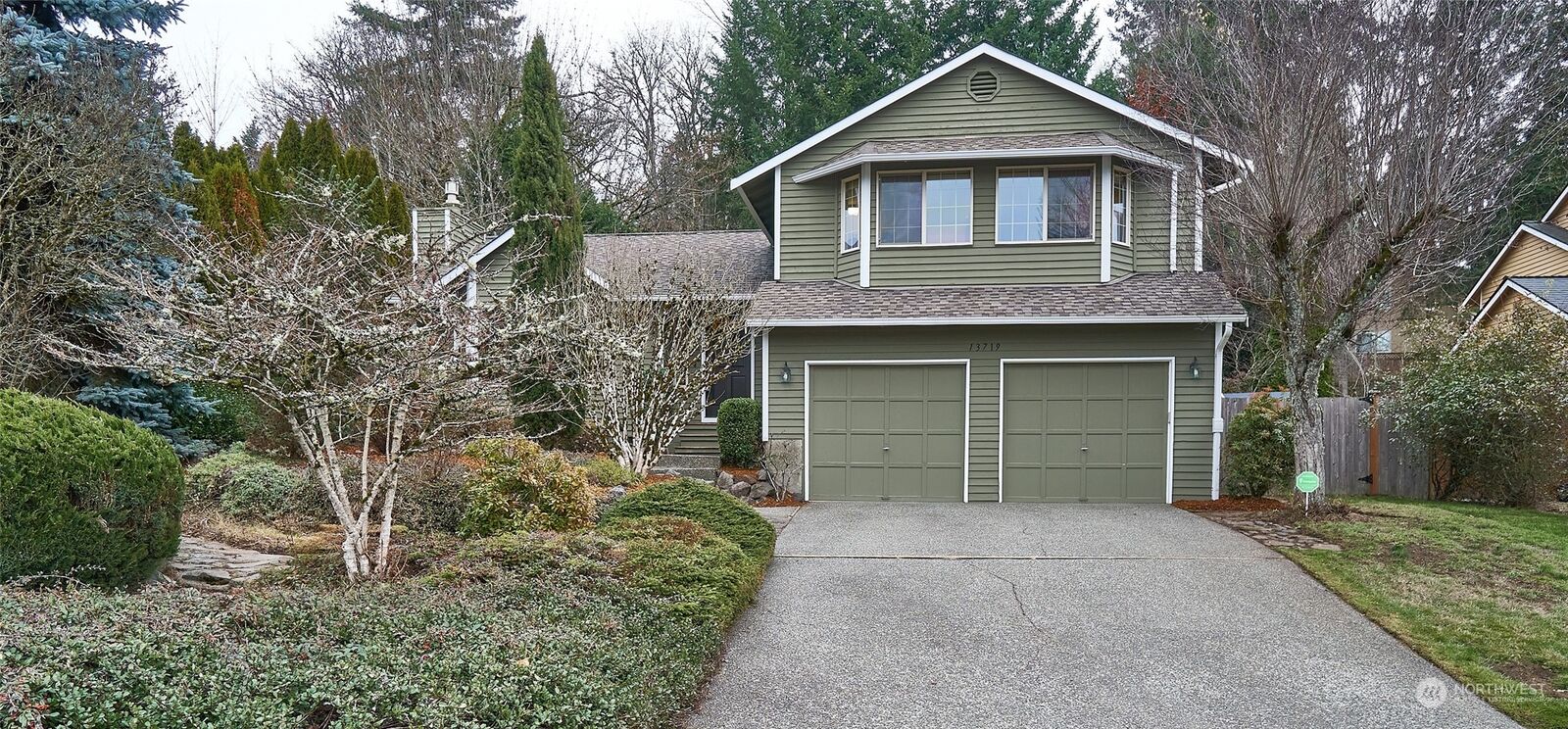Property Photo: 13719 SE 199th Pl WA 98058
