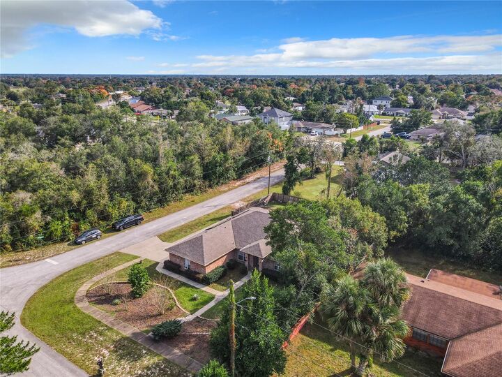 Property Photo:  979 Utica Street  FL 32725 