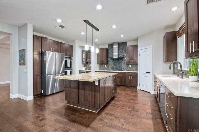 Property Photo: 44944 Vine Cliff Street CA 92592