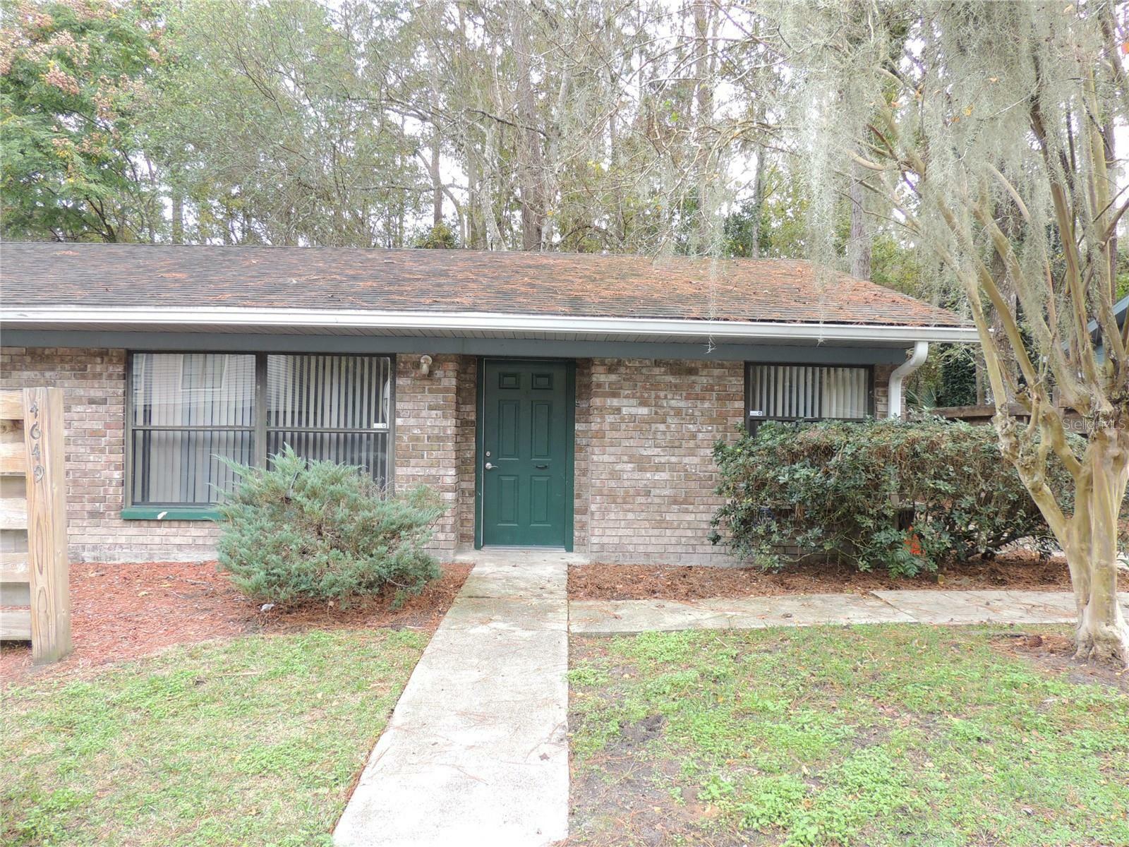 Property Photo:  4649 SW 45th Lane  FL 32608 