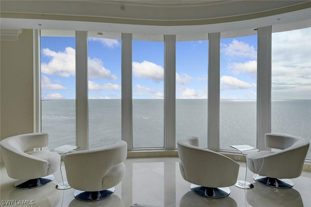 Property Photo:  970 Cape Marco Drive 2506  FL 34145 