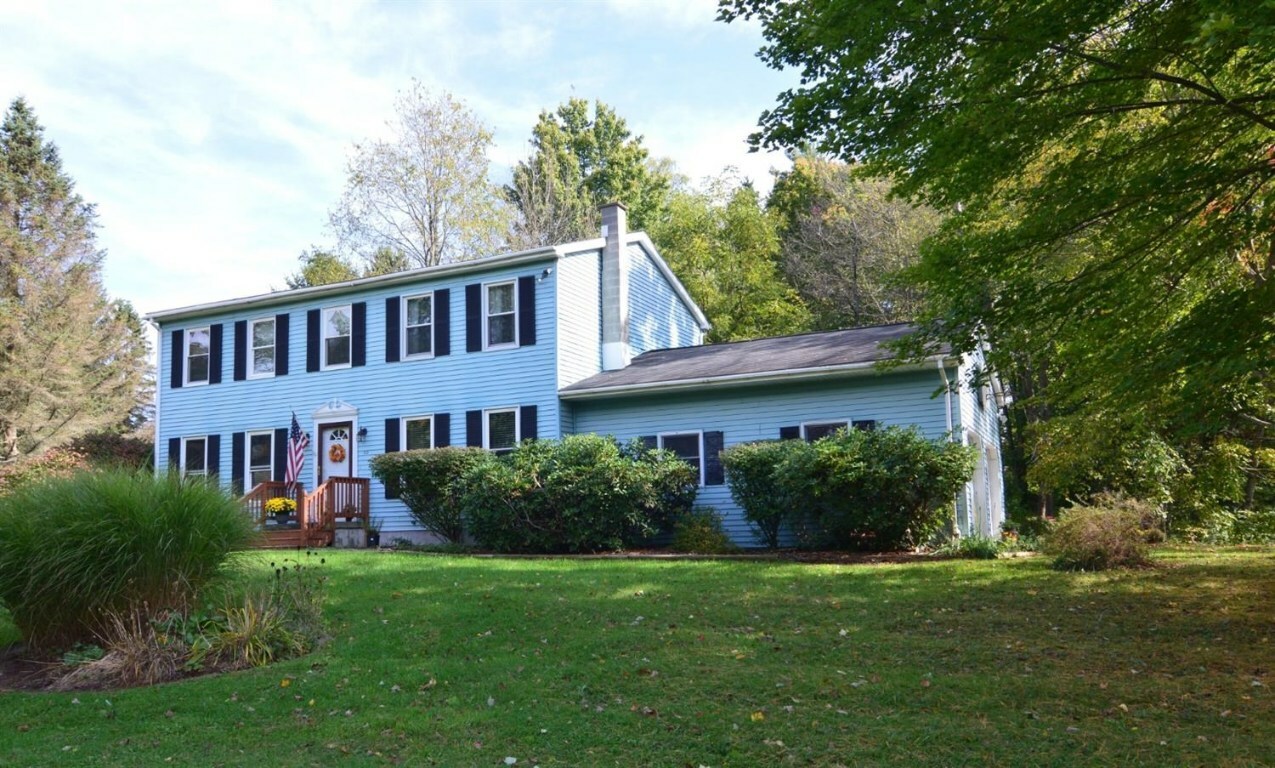 Property Photo:  32 Kimberly Drive  NY 13053 