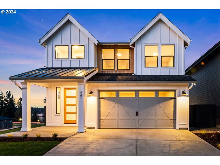 Property Photo: 17007 NE 82nd St WA 98682