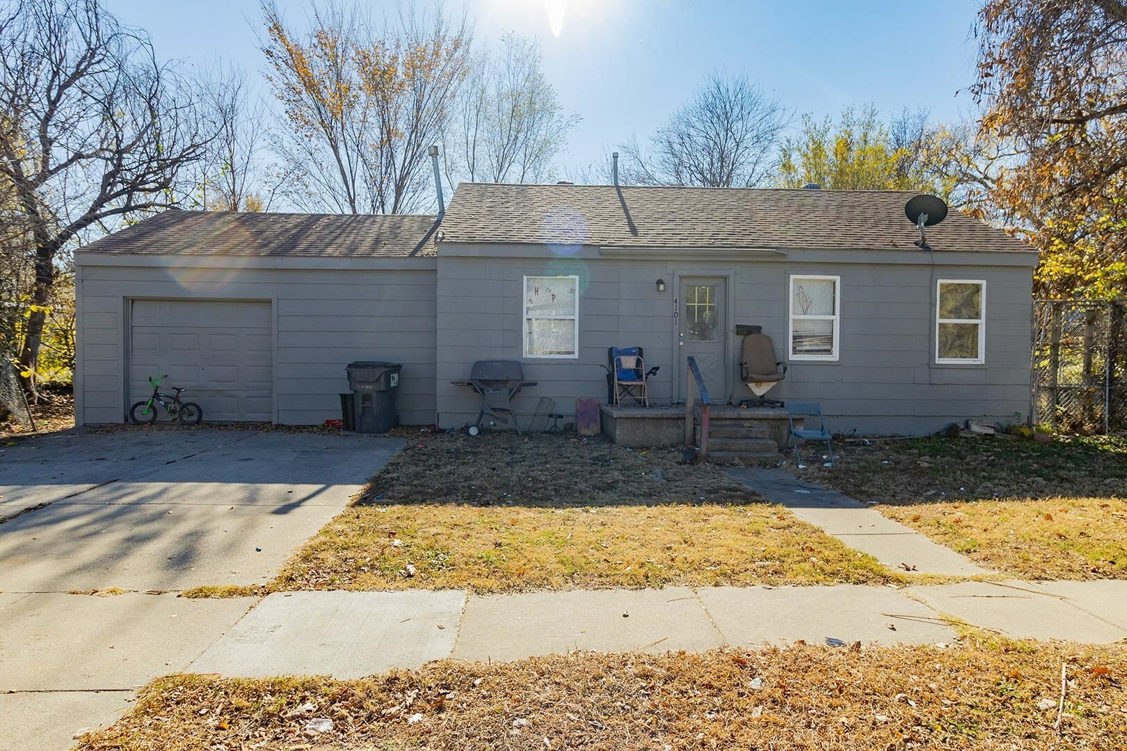 Property Photo:  4101 E Whitney  KS 67210 