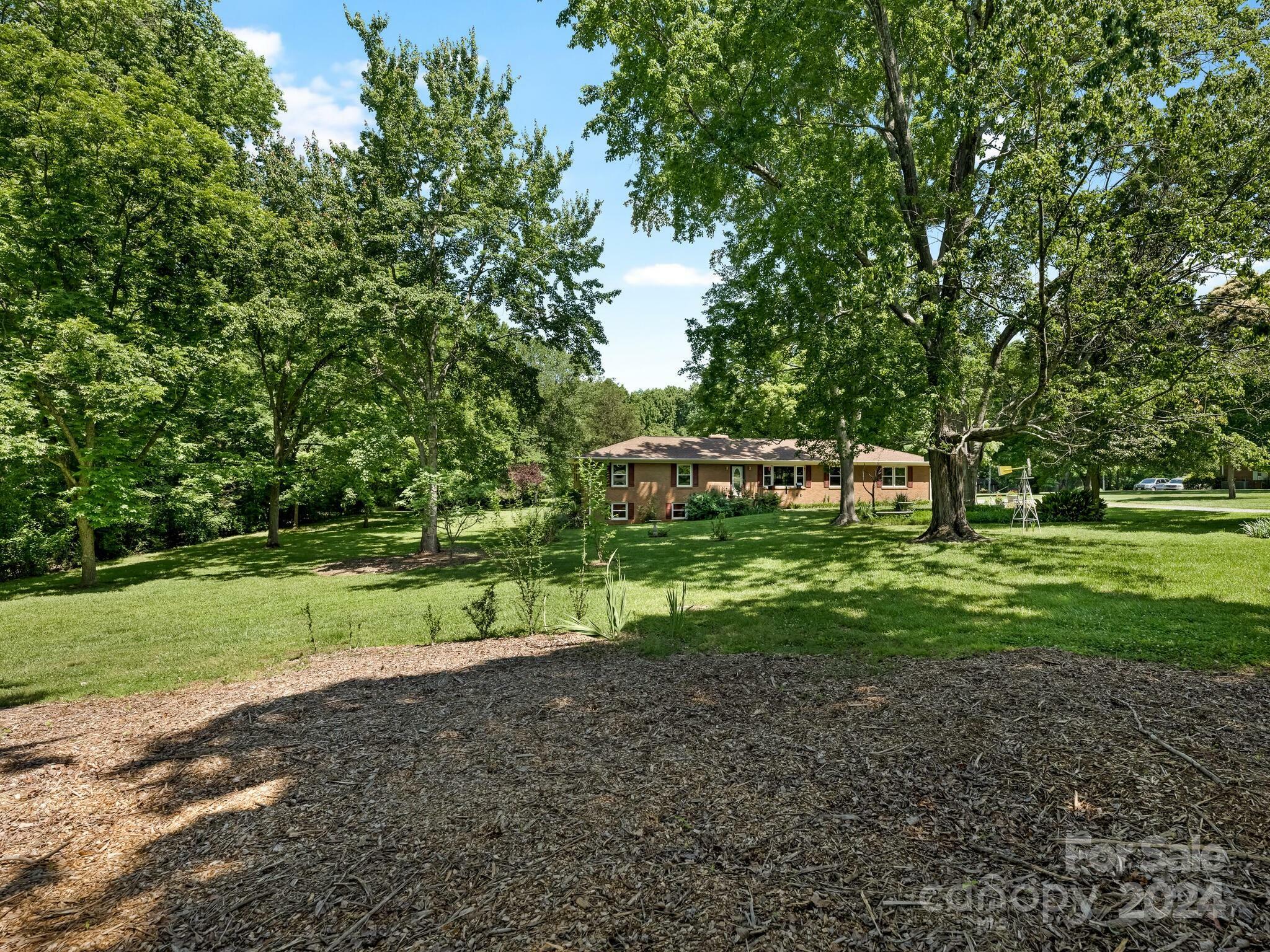 Property Photo:  4001 Walter Nelson Road  NC 28227 