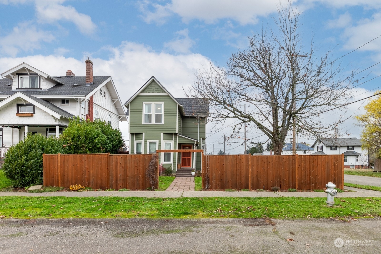 Property Photo:  2501 S 14th Street  WA 98405 