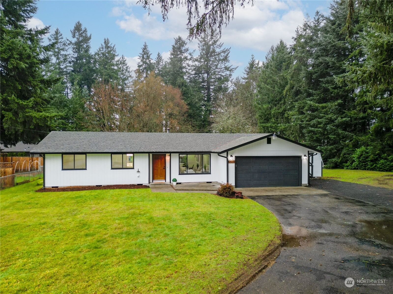 3 bed Olympia home for sale 5511 65th Avenue SE, Olympia, WA 98513