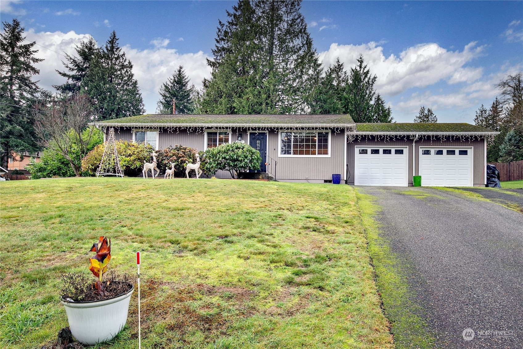 Property Photo:  26221 Edgewater Boulevard NW  WA 98370 