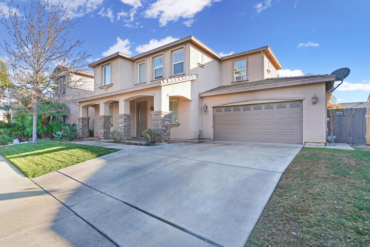 4101 W Vine Avenue  Visalia CA 93291 photo