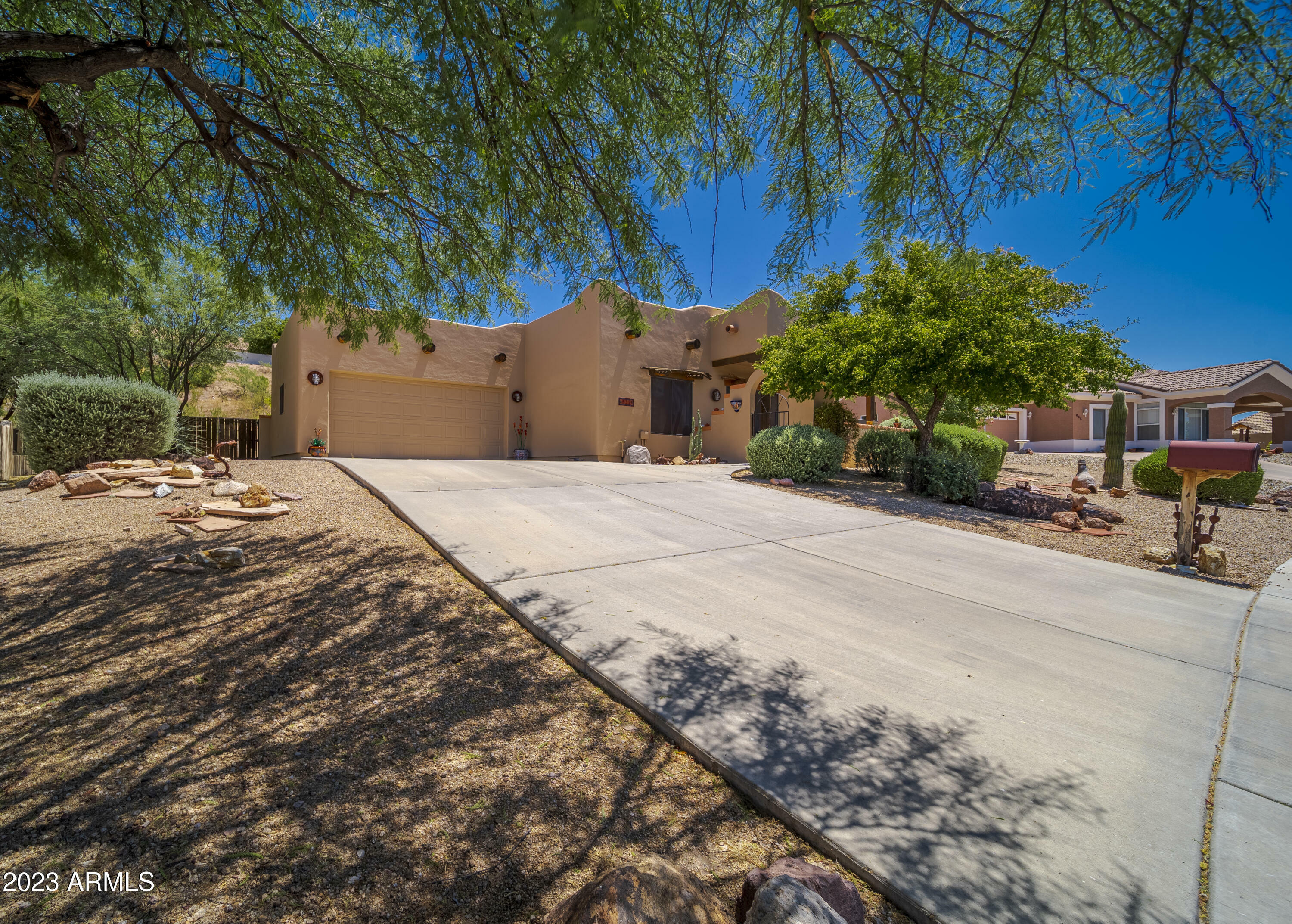 Property Photo: 625 S Lincoln Street AZ 85390