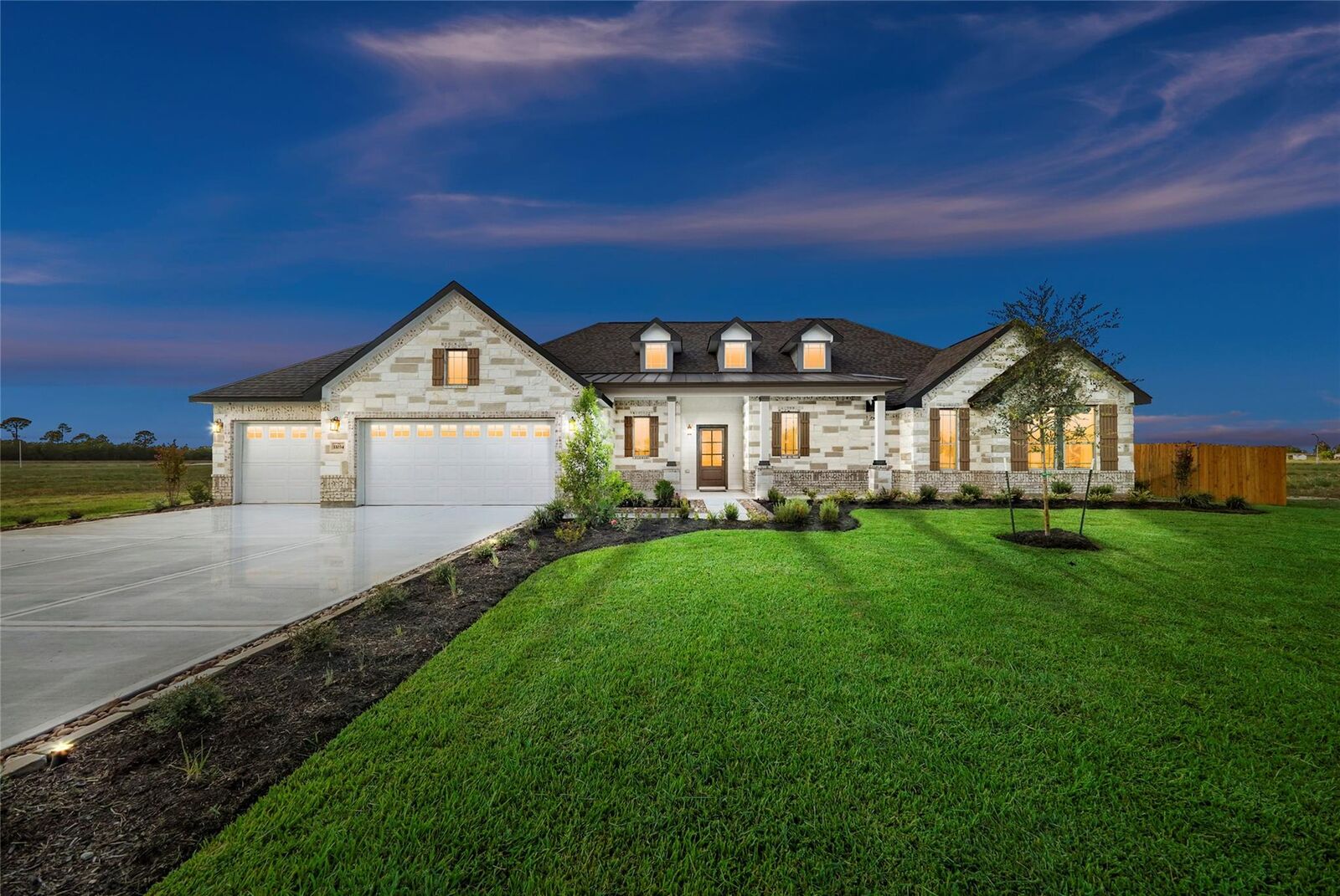 Property Photo: 1365 Southfork Ranch Drive TX 77474