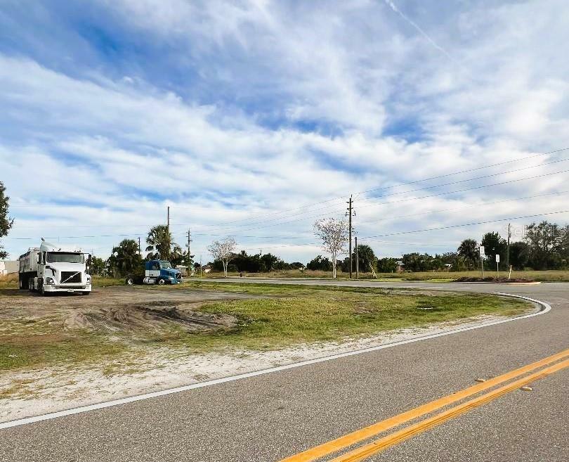 Property Photo:  27036 Sunnybrook Road  FL 33983 