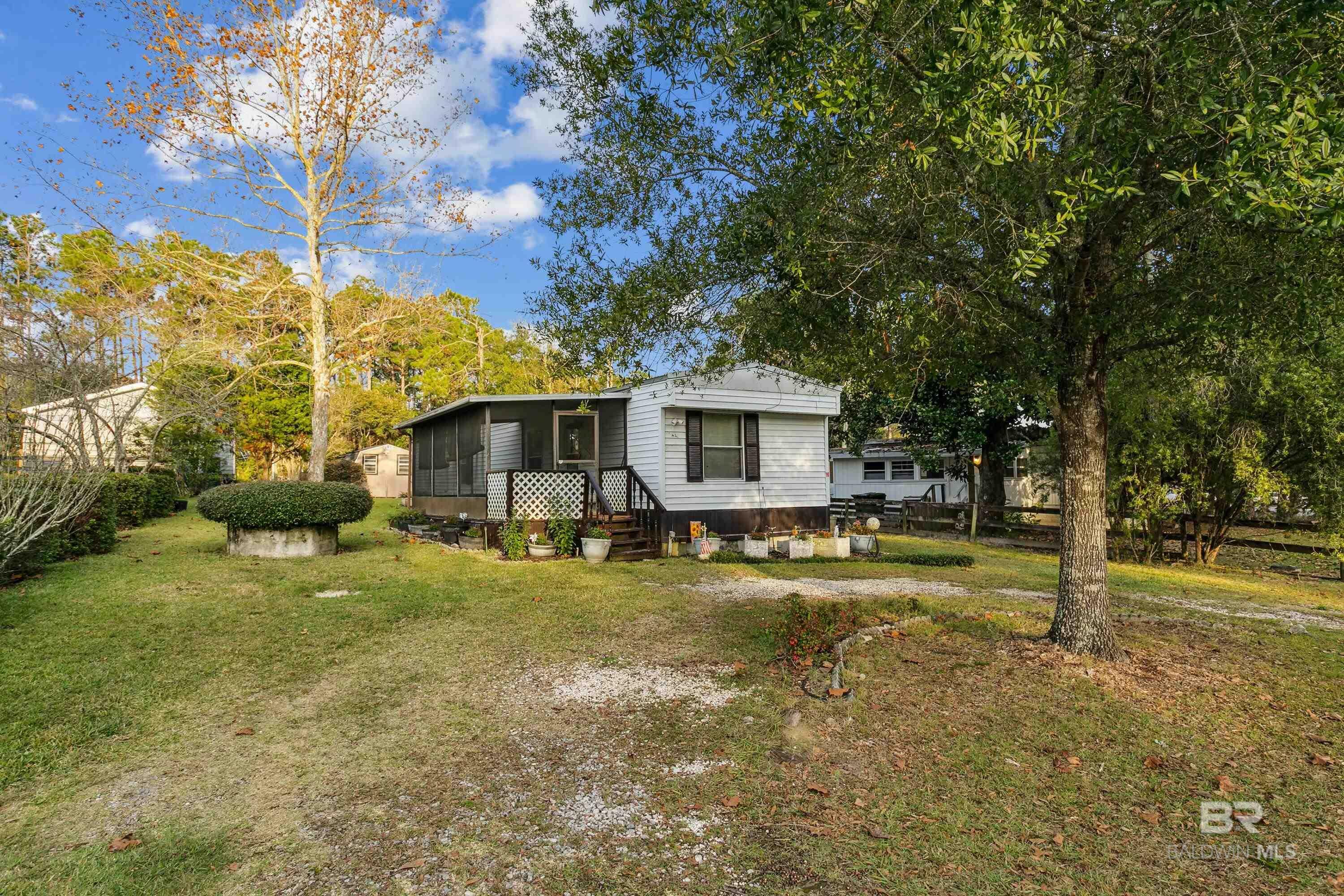 Property Photo:  1329 Ridgewood Drive  AL 36549-5305 